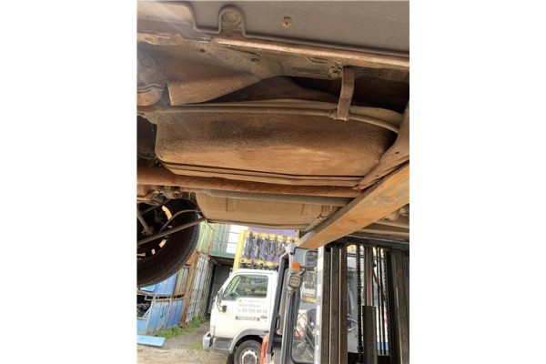 Recambio de deposito combustible para kia sportage (km) 2.0 crdi referencia OEM IAM 311502E900  