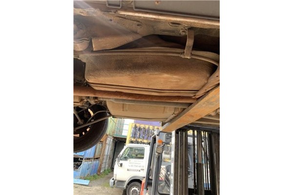 Recambio de deposito combustible para kia sportage (km) 2.0 crdi referencia OEM IAM 311502E900  