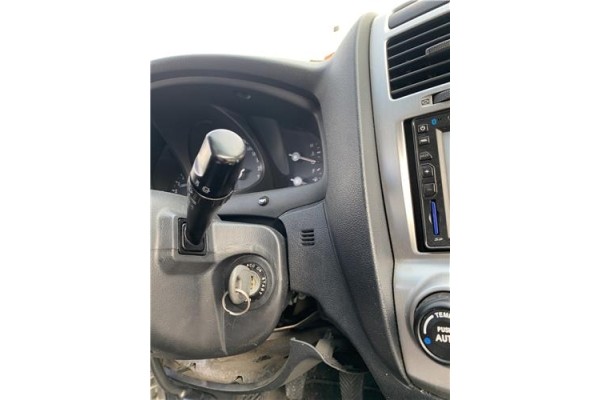 Recambio de embellecedor columna direccion para kia sportage (km) 2.0 crdi referencia OEM IAM 848511F000WK 848521F000WK 