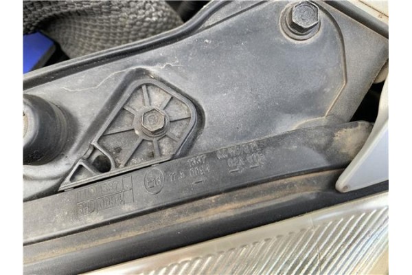 Recambio de faro delantero izquierdo para kia sportage (km) 2.0 crdi referencia OEM IAM 00HCRPL 02A011A 