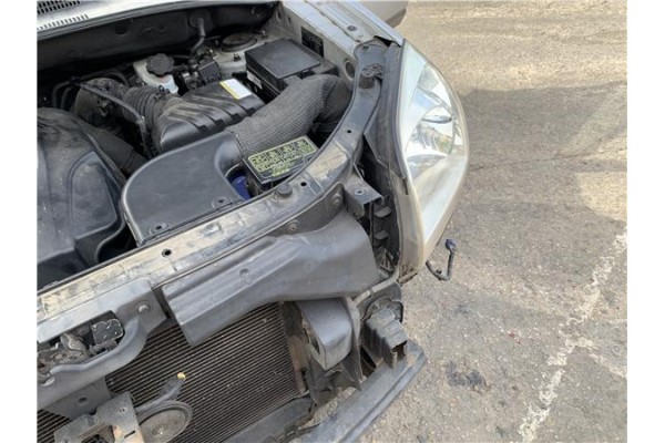 Recambio de frente delantero para kia sportage (km) 2.0 crdi referencia OEM IAM 641011F000  