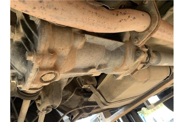 Recambio de grupo diferencial trasero para kia sportage (km) 2.0 crdi referencia OEM IAM 5300039200  