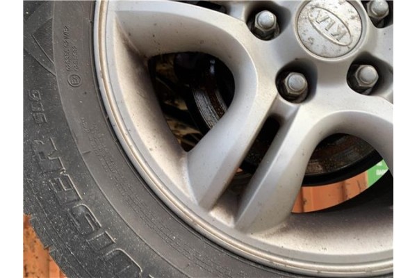Recambio de llanta para kia sportage (km) 2.0 crdi referencia OEM IAM 529101F200  
