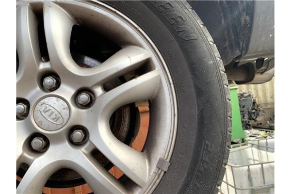 Recambio de llanta para kia sportage (km) 2.0 crdi referencia OEM IAM 529101F200  