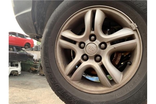 Recambio de llanta para kia sportage (km) 2.0 crdi referencia OEM IAM 529101F200  