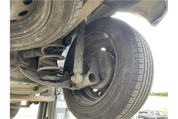 Recambio de puente trasero para renault clio iii 1.5 dci (br17, cr17) referencia OEM IAM 7701477390  