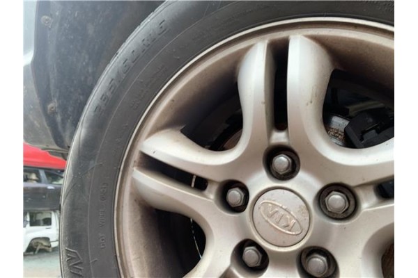 Recambio de llanta para kia sportage (km) 2.0 crdi referencia OEM IAM 529101F200  
