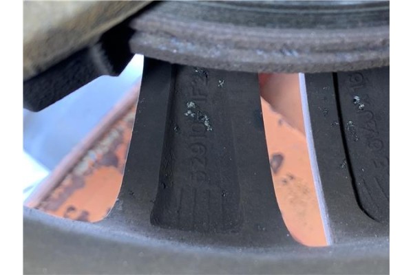 Recambio de llanta para kia sportage (km) 2.0 crdi referencia OEM IAM 529101F200  