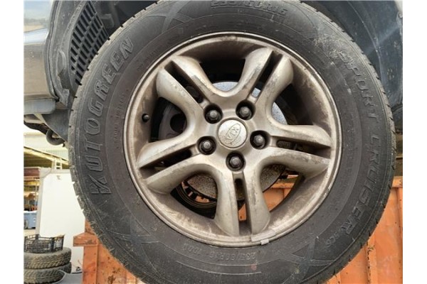 Recambio de llanta para kia sportage (km) 2.0 crdi referencia OEM IAM 529101F200  