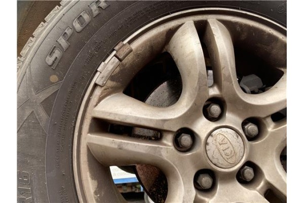 Recambio de llanta para kia sportage (km) 2.0 crdi referencia OEM IAM 529101F200  