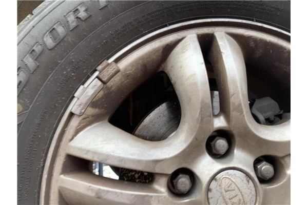 Recambio de llanta para kia sportage (km) 2.0 crdi referencia OEM IAM 529101F200  