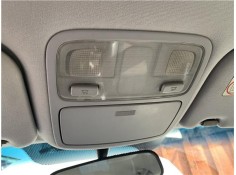 Recambio de luz delantero central techo para kia sportage (km) 2.0 crdi referencia OEM IAM 928502E000LX  