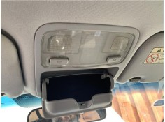 Recambio de luz delantero central techo para kia sportage (km) 2.0 crdi referencia OEM IAM 928502E000LX  