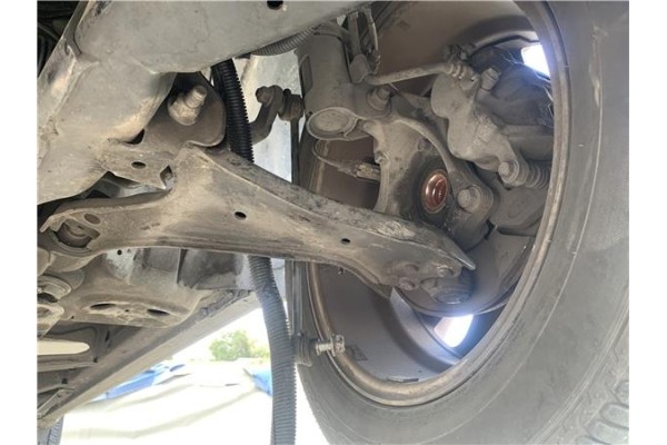 Recambio de mangueta delantero izquierda para opel antara 2.2 selective referencia OEM IAM 25944109 23373012 