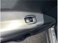 MANDO ELEVALUNAS TRASERO IZQUIERDO 935801F010SS 