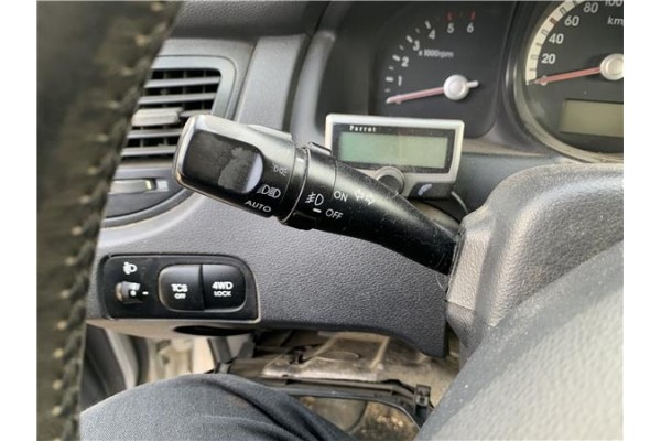 Recambio de mando intermitencia para kia sportage (km) 2.0 crdi referencia OEM IAM 934001F700  