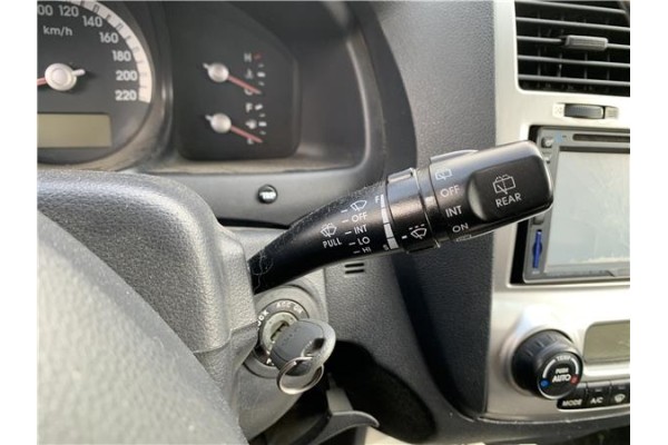 Recambio de mando intermitencia para kia sportage (km) 2.0 crdi referencia OEM IAM 934001F700  