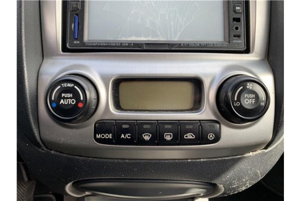 Recambio de mandos climatizador para kia sportage (km) 2.0 crdi referencia OEM IAM 972501F250  
