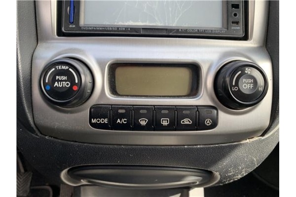 Recambio de mandos climatizador para kia sportage (km) 2.0 crdi referencia OEM IAM 972501F250  