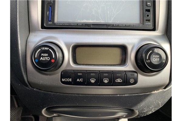 Recambio de mandos climatizador para kia sportage (km) 2.0 crdi referencia OEM IAM 972501F250  