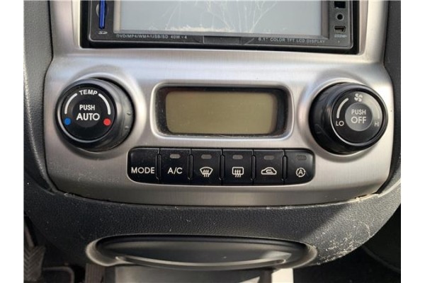 Recambio de mandos climatizador para kia sportage (km) 2.0 crdi referencia OEM IAM 972501F250  