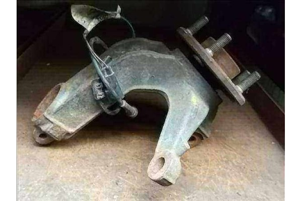 Recambio de mangueta delantero derecha para ford mondeo iii (b5y) 1.8 16v referencia OEM IAM   