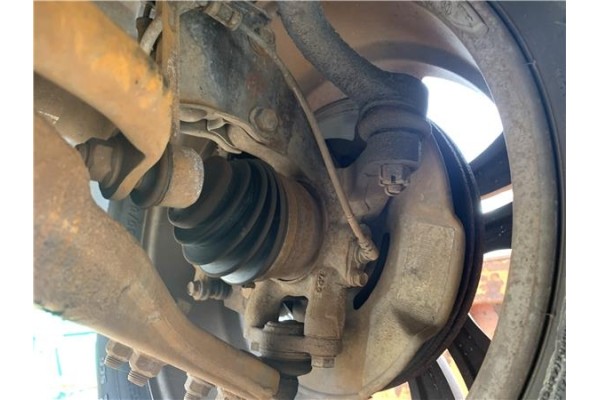 Recambio de mangueta delantero derecha para kia sportage (km) 2.0 crdi referencia OEM IAM 517162E100  