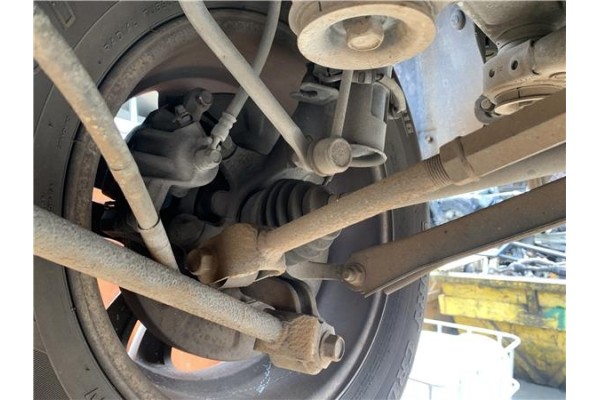 Recambio de mangueta trasero derecha para kia sportage (km) 2.0 crdi referencia OEM IAM 527602E500  