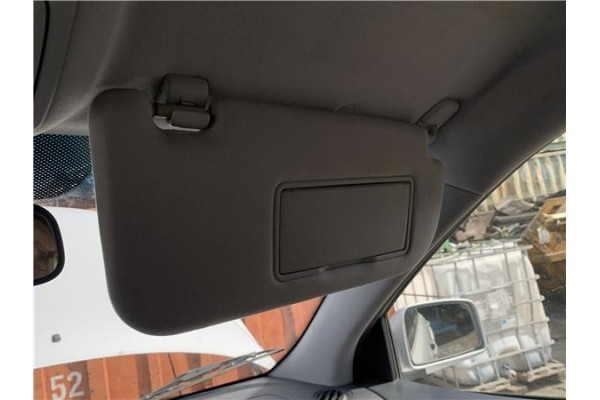 Recambio de parasol derecho para kia sportage (km) 2.0 crdi referencia OEM IAM 852011F060LX  