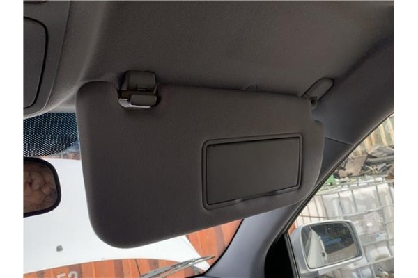 Recambio de parasol derecho para kia sportage (km) 2.0 crdi referencia OEM IAM 852011F060LX  