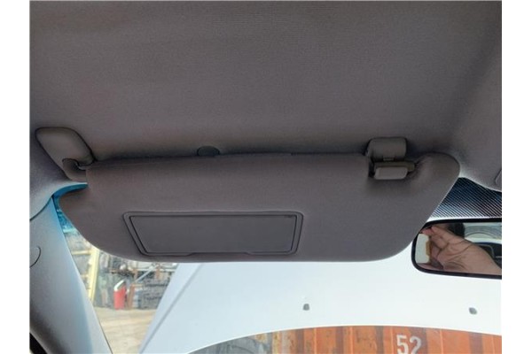 Recambio de parasol izquierdo para kia sportage (km) 2.0 crdi referencia OEM IAM 852021F060LX  