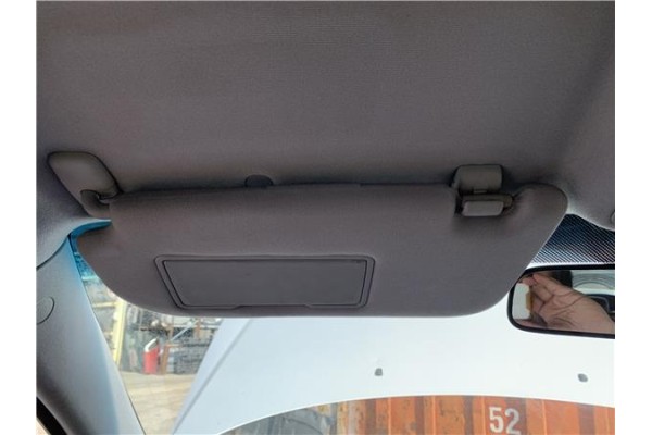 Recambio de parasol izquierdo para kia sportage (km) 2.0 crdi referencia OEM IAM 852021F060LX  