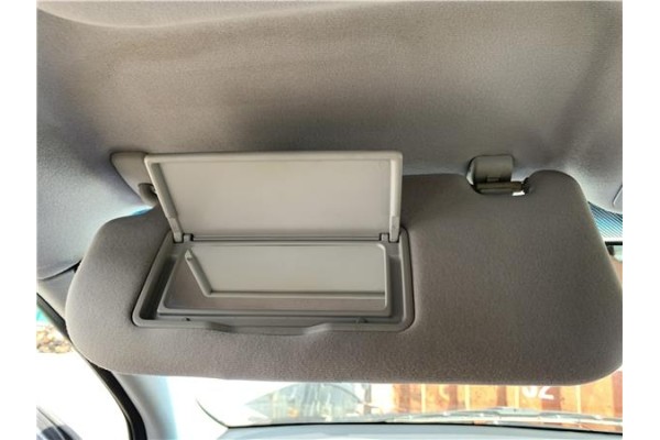 Recambio de parasol izquierdo para kia sportage (km) 2.0 crdi referencia OEM IAM 852021F060LX  