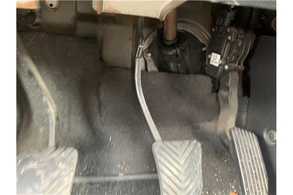 Recambio de pedal freno para kia sportage (km) 2.0 crdi referencia OEM IAM 328001F100  