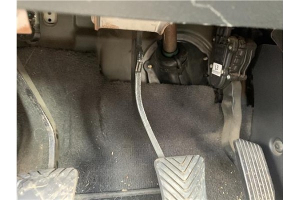 Recambio de pedal freno para kia sportage (km) 2.0 crdi referencia OEM IAM 328001F100  