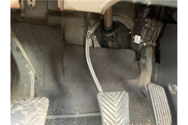 Recambio de pedal freno para kia sportage (km) 2.0 crdi referencia OEM IAM 328001F100  