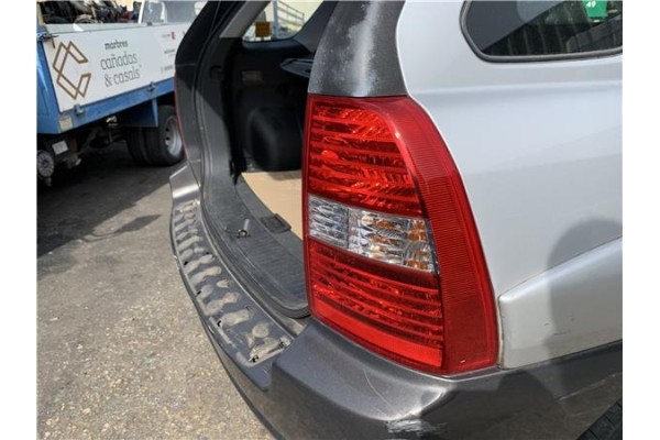 Recambio de piloto trasero derecho para kia sportage (km) 2.0 crdi referencia OEM IAM 924021F010 924021F011 