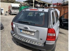 Recambio de porton trasero para kia sportage (km) 2.0 crdi referencia OEM IAM 737001F070  