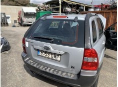 Recambio de porton trasero para kia sportage (km) 2.0 crdi referencia OEM IAM 737001F070  