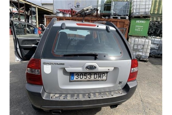 Recambio de porton trasero para kia sportage (km) 2.0 crdi referencia OEM IAM 737001F070  