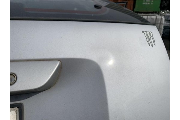 Recambio de porton trasero para kia sportage (km) 2.0 crdi referencia OEM IAM 737001F070  