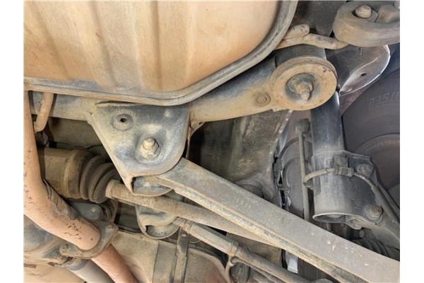 Recambio de puente trasero para kia sportage (km) 2.0 crdi referencia OEM IAM 626052E601 626050Z510 