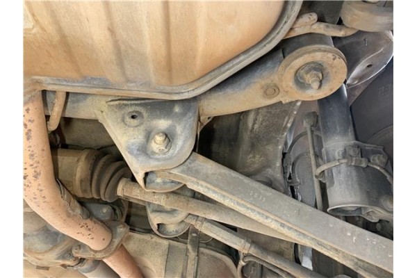 Recambio de puente trasero para kia sportage (km) 2.0 crdi referencia OEM IAM 626052E601 626050Z510 