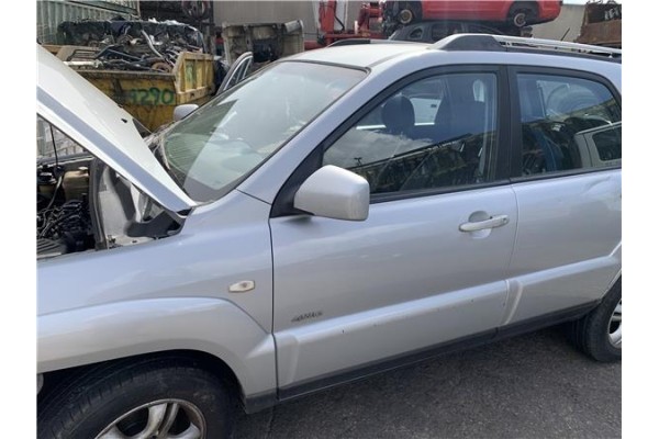 Recambio de puerta delantero izquierda para kia sportage (km) 2.0 crdi referencia OEM IAM 760031F050  