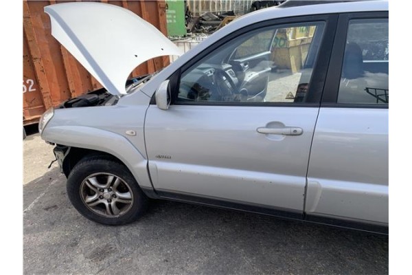 Recambio de puerta delantero izquierda para kia sportage (km) 2.0 crdi referencia OEM IAM 760031F050  