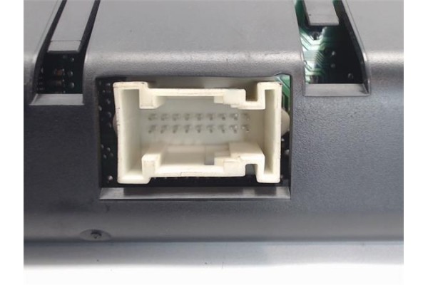 Recambio de mandos climatizador para mercedes-benz clase s (bm 220) berlina referencia OEM IAM 2208300185 Q00293900 