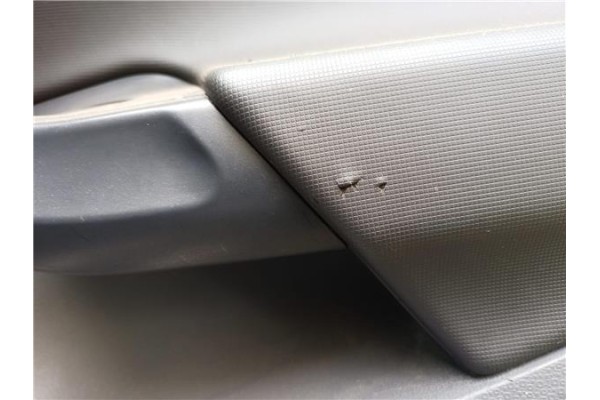 Recambio de guarnecido puerta trasero derecha para seat ibiza berlina (6j5) 1.9 tdi referencia OEM IAM 6J4867212A4X5  