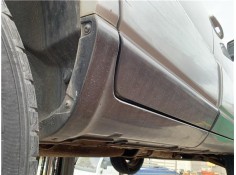 Recambio de spoiler talonera lat. derecha para kia sportage (km) 2.0 crdi referencia OEM IAM 877521F000  