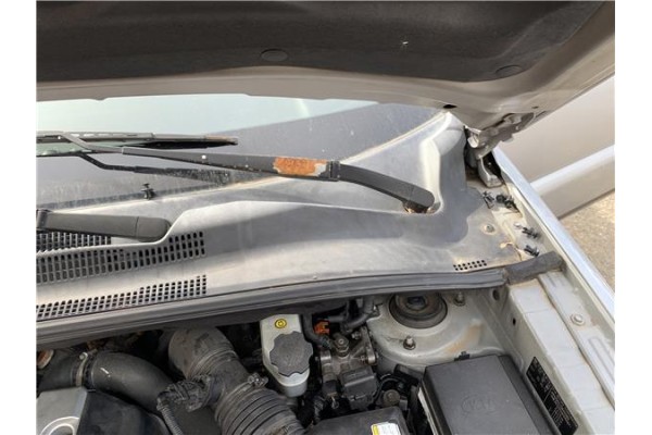 Recambio de torpedo para kia sportage (km) 2.0 crdi referencia OEM IAM 861501F000  