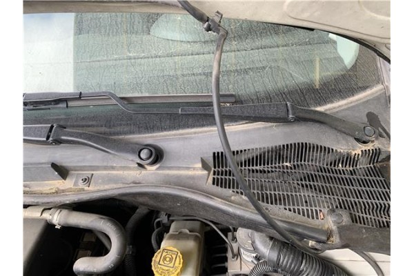 Recambio de brazo limpiaparabrisas delantero izquierdo para fiat punto / grande punto (199) 1.4 referencia OEM IAM 51701422  